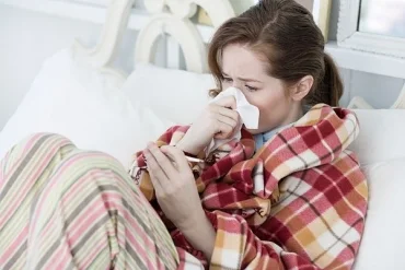 Thói quen Ngâm Chân Hằng Ngày: Lợi ích Vượt Trội Hơn so với Uống Thuốc Bổ