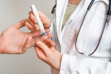 Việt Y - Xây dựng nền y học Việt dựa trên quan điểm chủ tịch Hồ Chí Minh